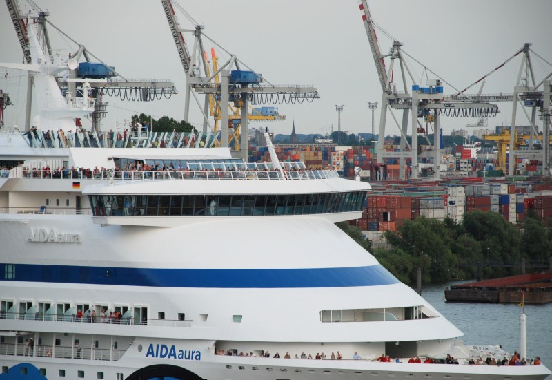 C/S AIDAaura (2003)