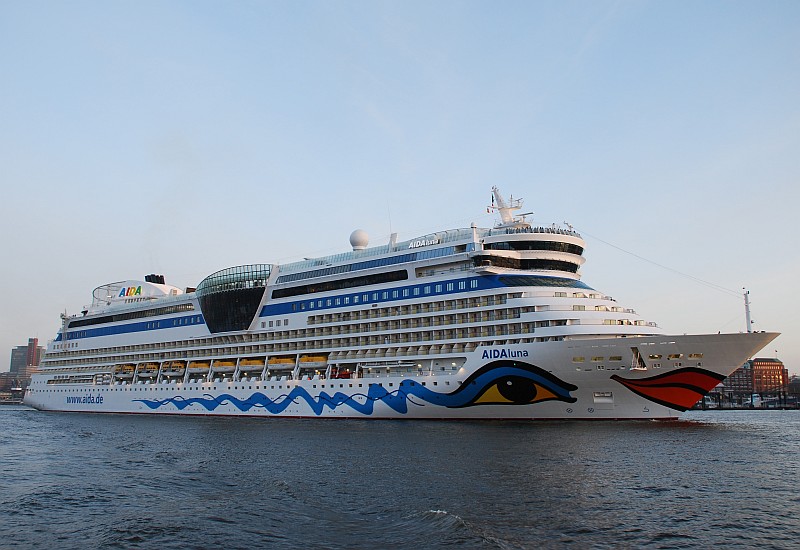 M/S AIDAluna (2009)