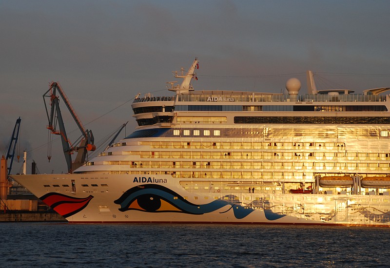 M/S AIDAluna (2009)