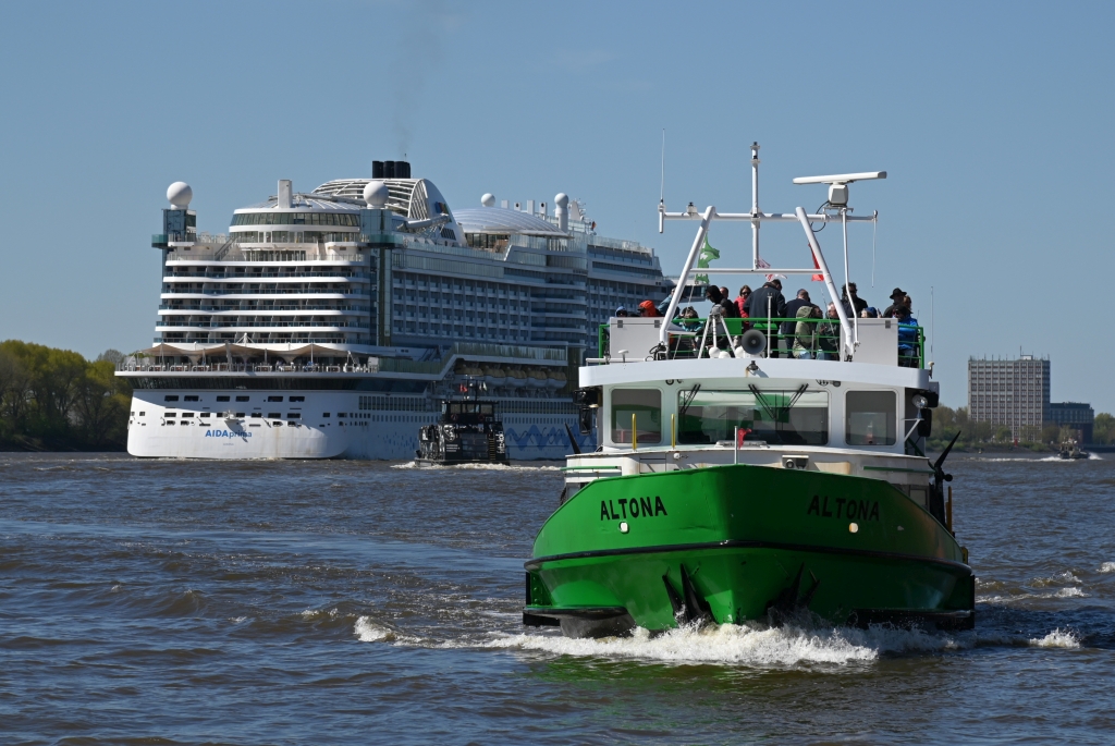 M/S AIDAprima (2016); M/S HARMONIE (2001) & M/S ALTONA (1989)