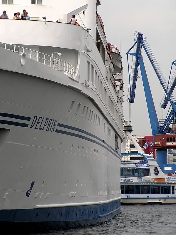 M/S DELPHIN (1975)