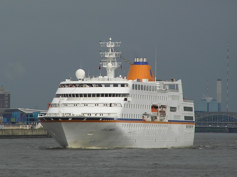 M/S c. Columbus (1997) -  by Ingo Josten