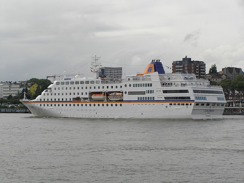 M/S c. Columbus (1997) -  by Ingo Josten
