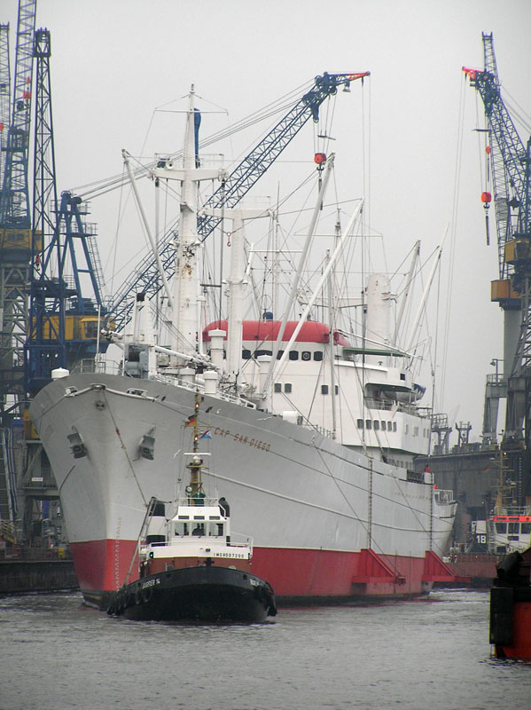 M/S Cap San Diego (1962) -  by Ingo Josten