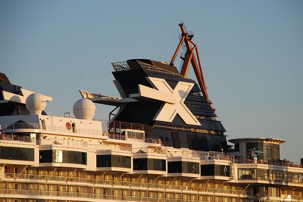 GTS CELEBRITY CONSTELLATION (2002) 