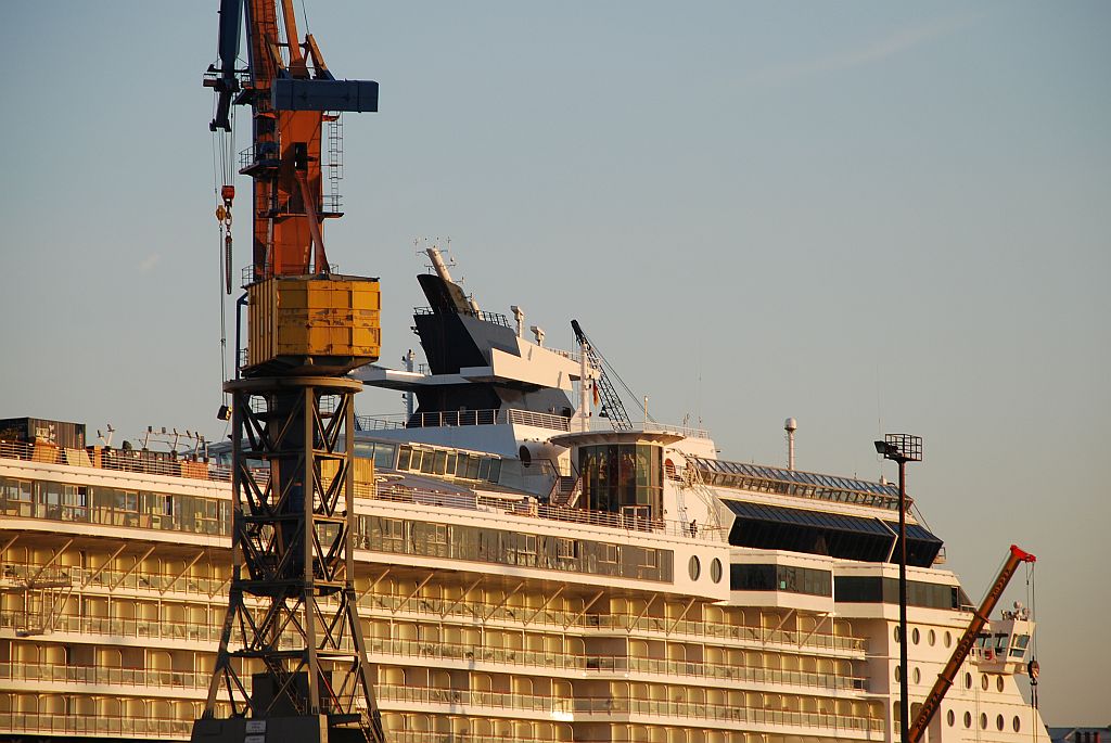 GTS CELEBRITY CONSTELLATION (2002) 