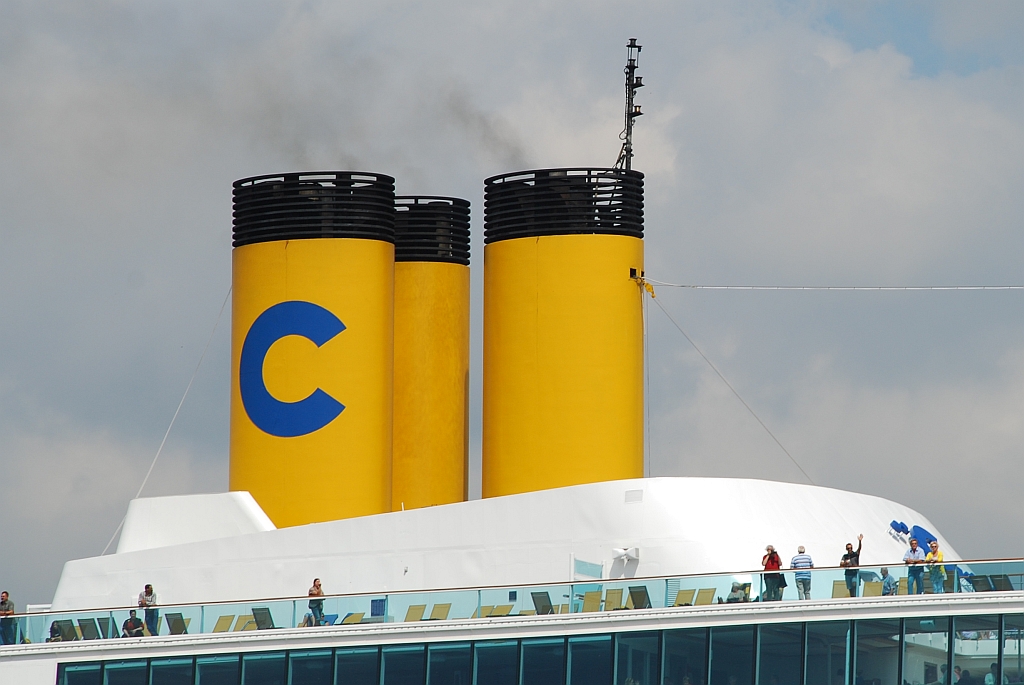 M/S Costa neoRomantica (1993)