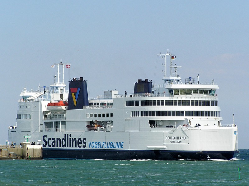 M/F Deutschland (1997)