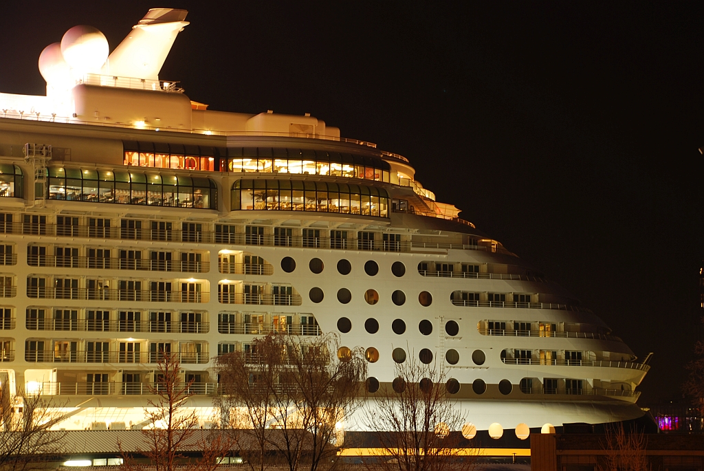 M/S DISNEY DREAM (2010)