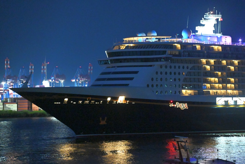 M/S DISNEY DREAM (2010)