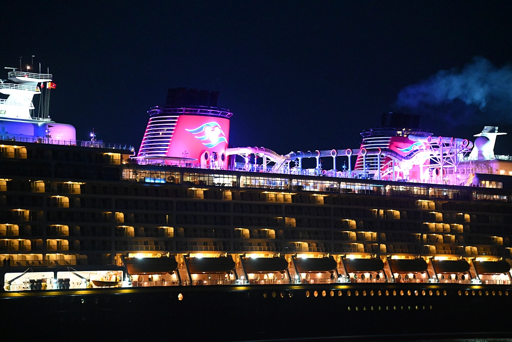 M/S DISNEY DREAM (2010)