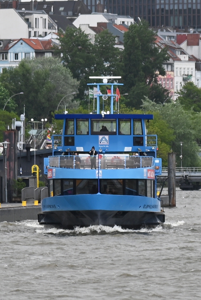 M/S ELBPHILHARMONIE (2017)