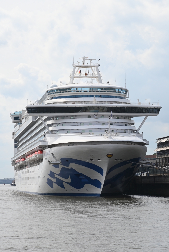 M/S EMERALD PRINCESS (2007)