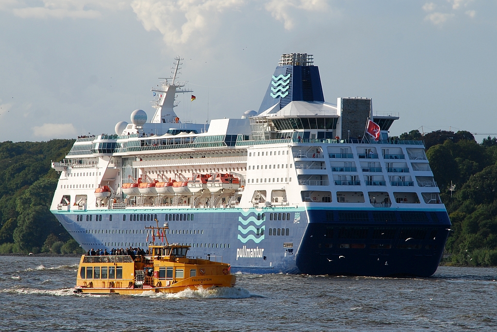 M/S EMPRESS (1990) & M/S FALKENSTEIN (1992)
