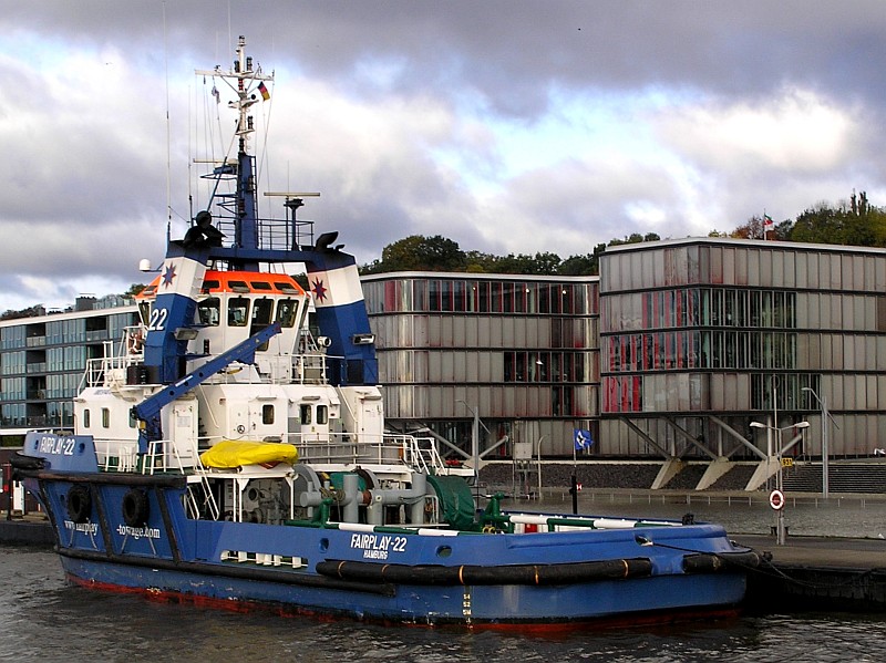 M/S FAIRPLAY-22 (1998)