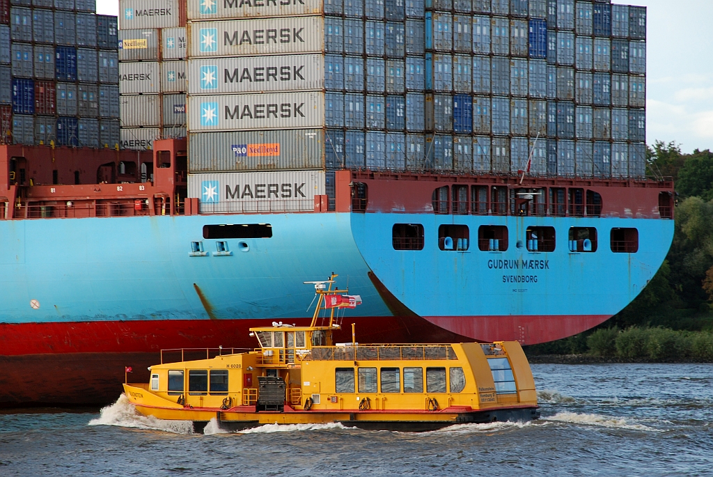 M/S GUDRUN M�RSK (2005) & M/S FALKENSTEIN (1992)