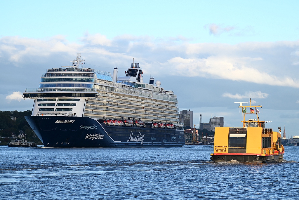 M/S LOSTE 2 (1995); M/S MEIN SCHIFF 7 (2024) & M/S FALKENSTEIN (1992)