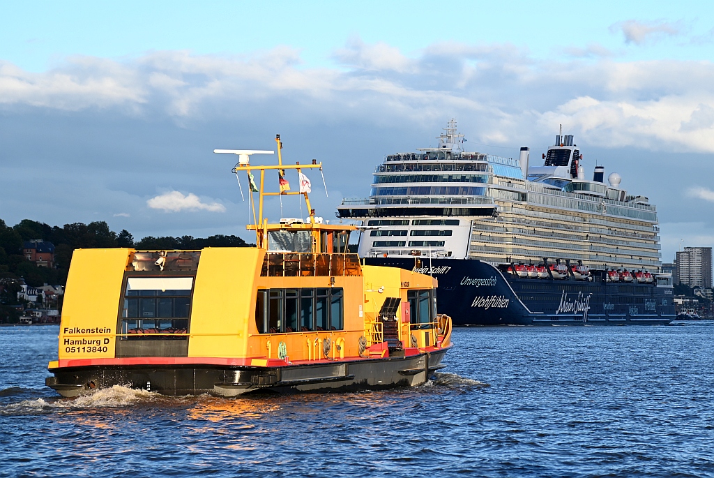 M/S FALKENSTEIN (1992) & M/S MEIN SCHIFF 7 (2024)