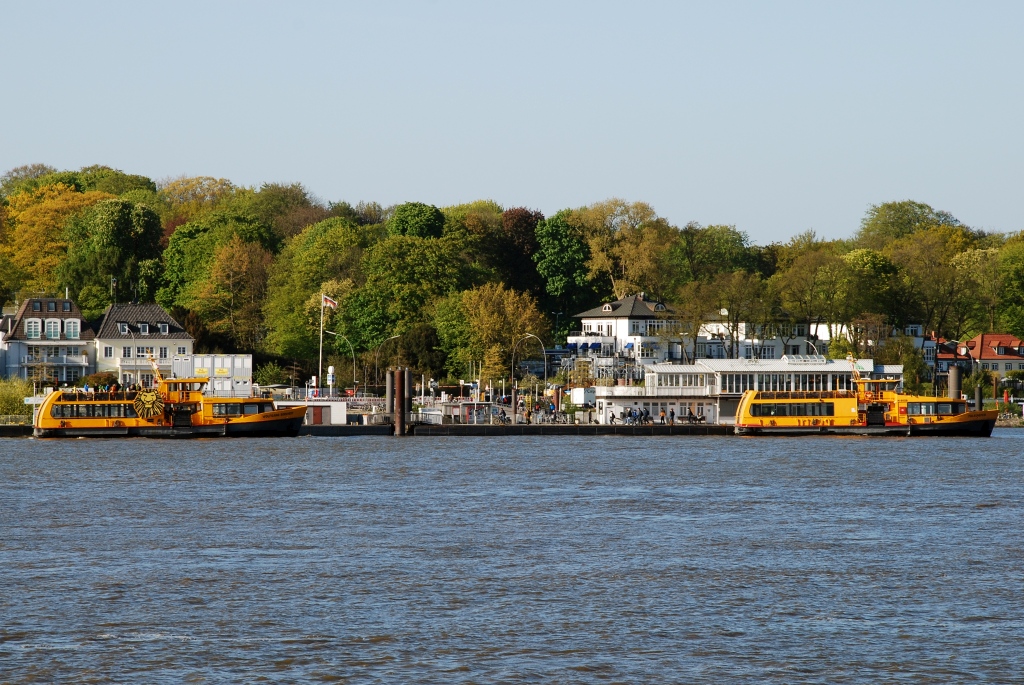 M/S WOLFGANG BORCHERT (1993) & M/S FALKENSTEIN (1992)