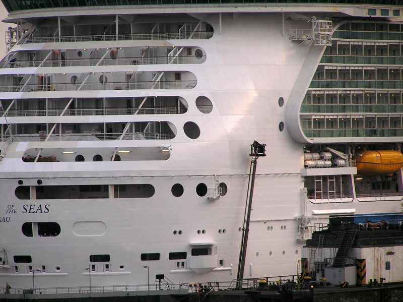 M/S Freedom Of The Seas (2006) -  by Ingo Josten