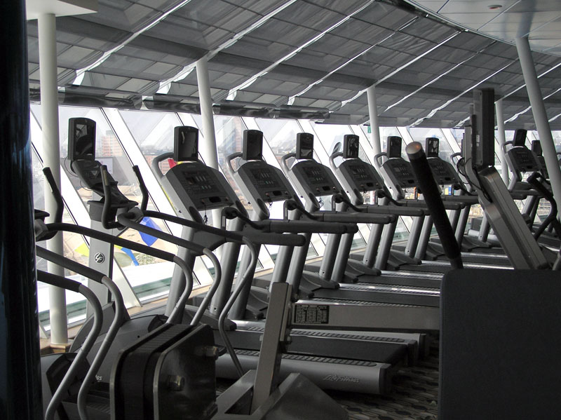 Cardiogerte im 'ShipShape Fitness Center' - M/S Freedom Of The Seas (2006) -  by Ingo Josten