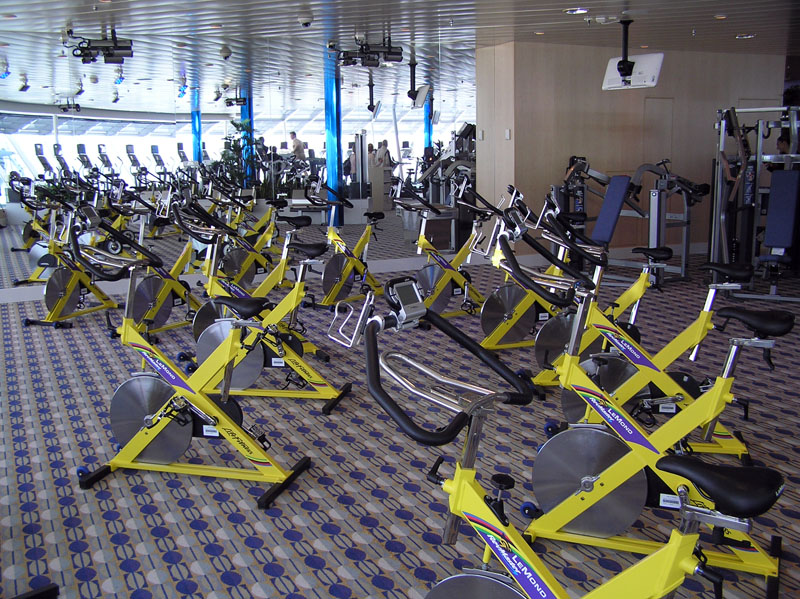 Cyclingbereich im 'ShipShape Fitness Center' - M/S Freedom Of The Seas (2006) -  by Ingo Josten