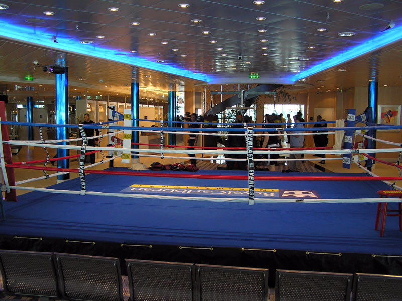 Boxring im 'ShipShape Fitness Center' - M/S Freedom Of The Seas (2006) -  by Ingo Josten
