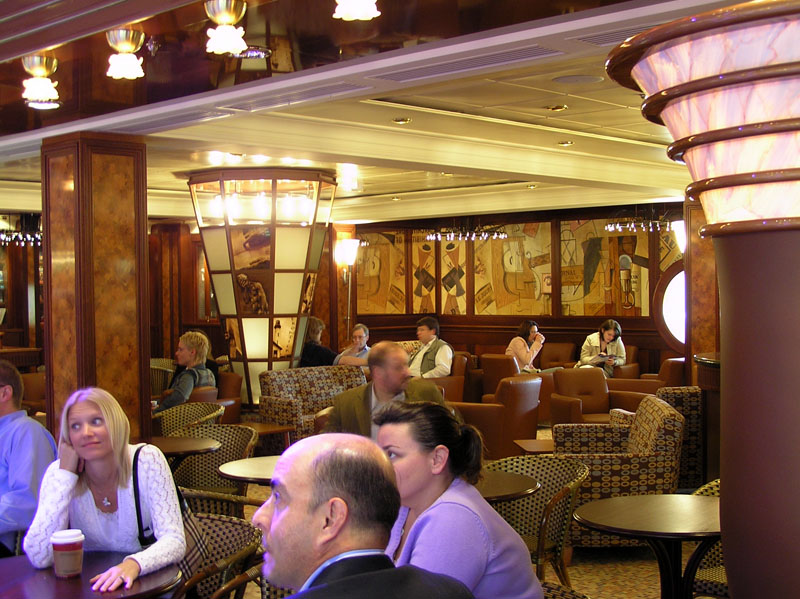 'Royal Promenade' - M/S Freedom Of The Seas (2006) -  by Ingo Josten