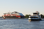 M/S FRIDTJOF NANSEN (2019) & M/S ST.PAULI (1997)