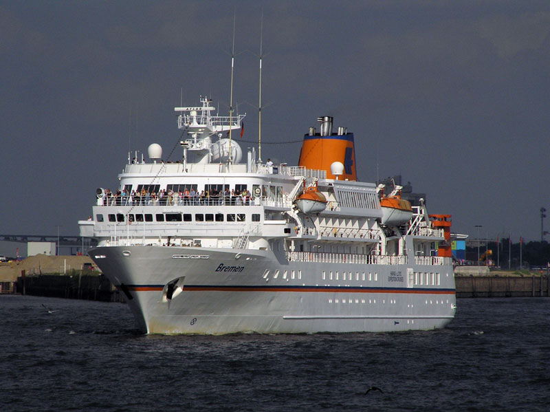 M/S BREMEN (1990)