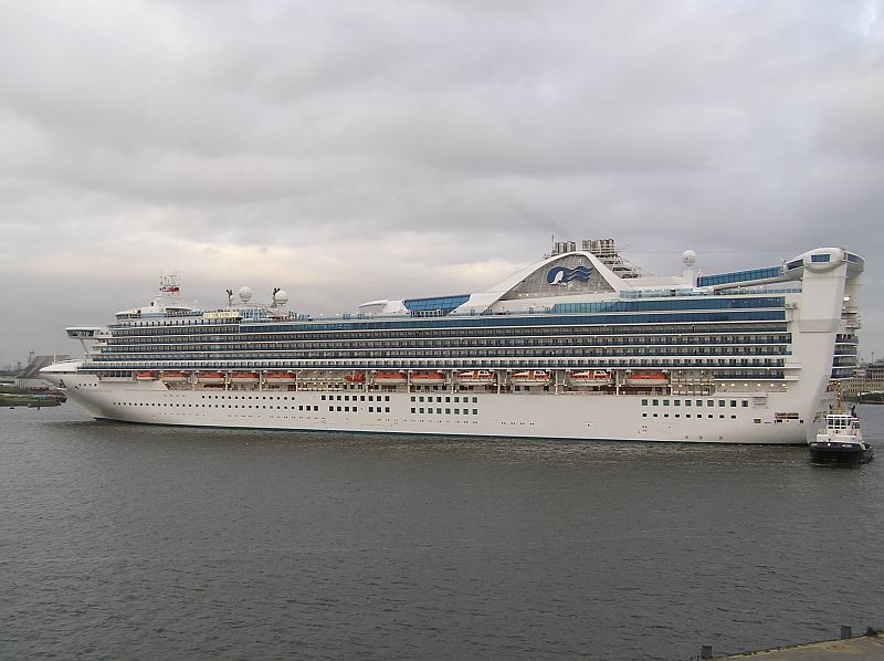 M/S Golden Princess (2001)