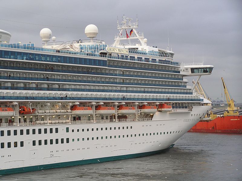 M/S Golden Princess (2001)