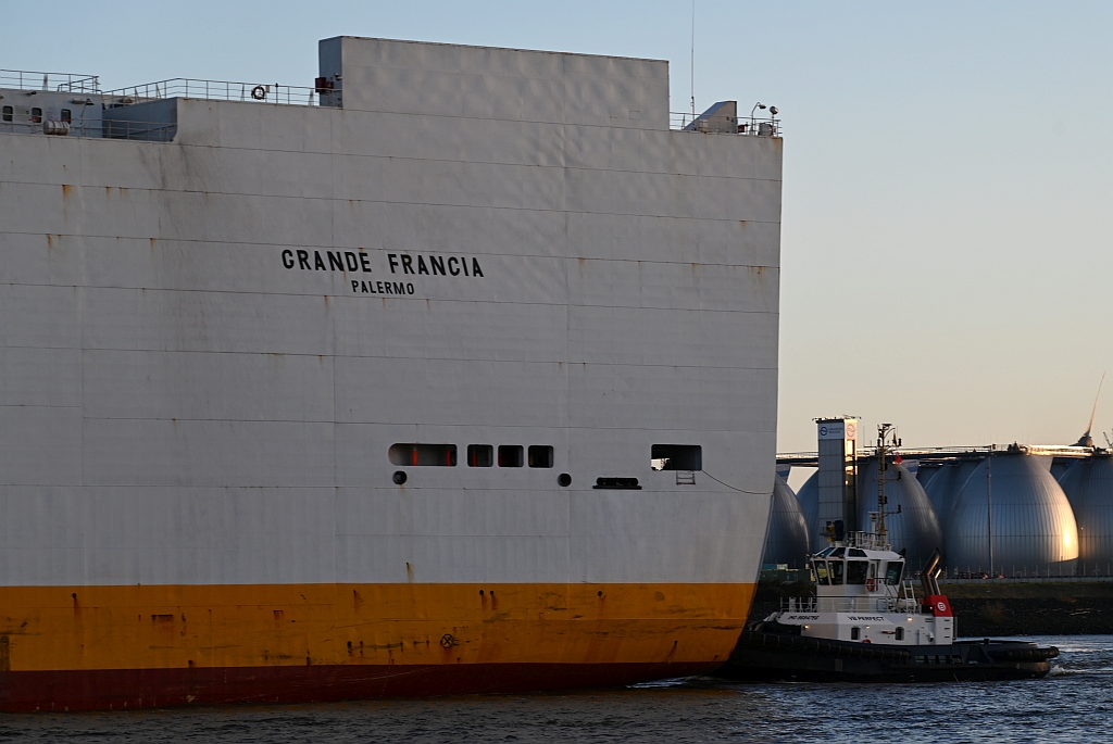 M/S GRANDE FRANCIA (2002) & M/S VB PERFECT (2014)