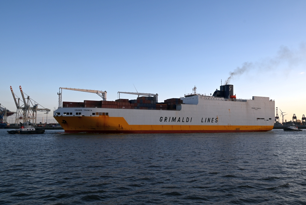 M/S VB RASANT (2016), M/S GRANDE FRANCIA (2002) & M/S VB PERFECT (2014)