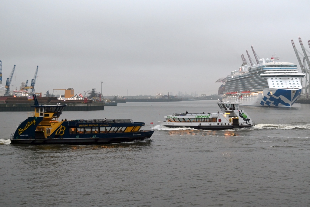 M/S HARBURG (2009); M/S �VELG�NNE (2006) & M/S SKY PRINCESS (2019)