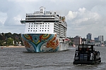 M/S NORWEGIAN GETAWAY (2014) & M/S HARMONIE (2001)