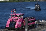 M/S WILHELMSBURG (2008) & M/S HARMONIE (2001)
