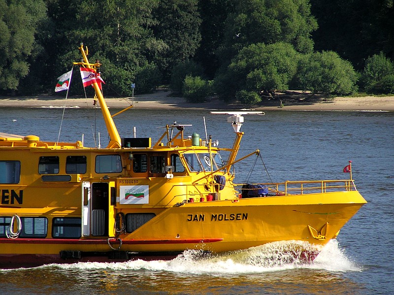 M/S JAN MOLSEN (1968)
