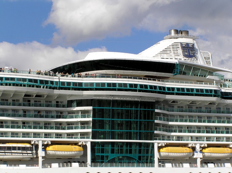 GTS Jewel Of The Seas (2004)