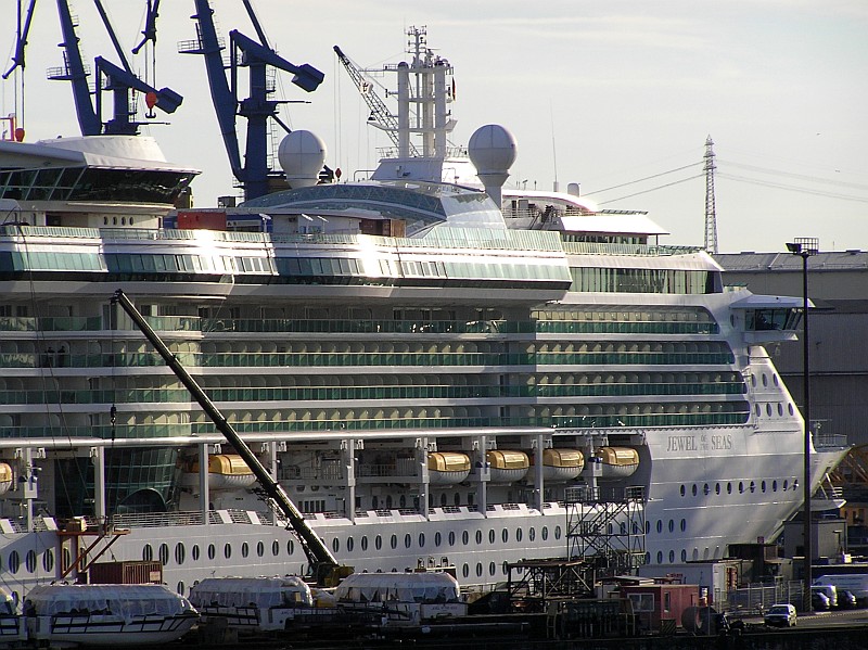 GTS Jewel Of The Seas (2004)