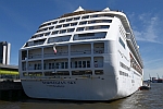 M/S NORWEGIAN SKY (1999) & TMS JOHN MASCOW (1980)