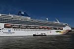M/S NORWEGIAN SKY (1999) & TMS JOHN MASCOW (1980)