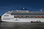 M/S NORWEGIAN SKY (1999) & TMS JOHN MASCOW (1980)