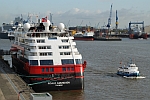 M/S ROALD AMUNDSEN (2019) & M/S KIRCHDORF (1962)