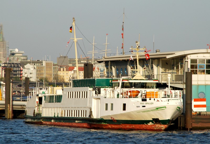 M/S MAX BRAUER (1980)