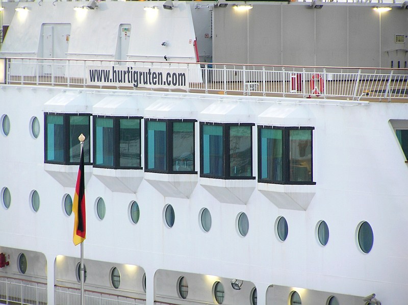 M/S Midnatsol (2003) -  by Ingo Josten