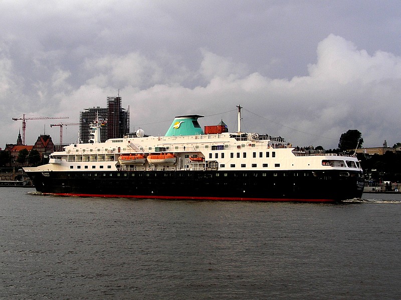 M/S lexander Von Humboldt (1996)