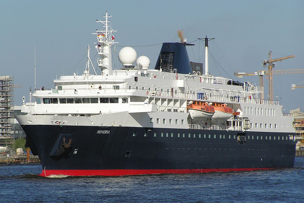 M/S ALEXANDER VON HUMBOLDT (1996)