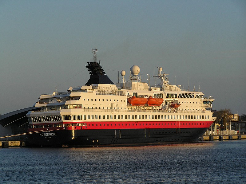 M/S Nordnorge (1997) -  by Ingo Josten