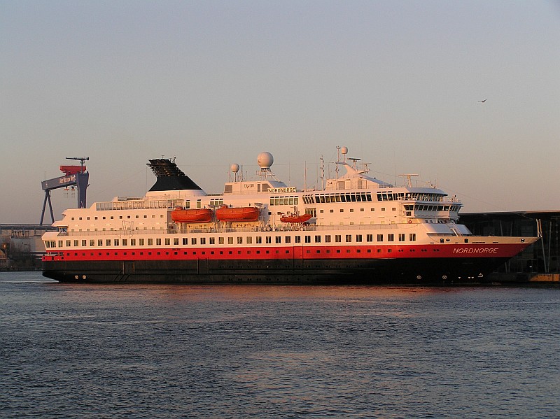 M/S Nordnorge (1997) -  by Ingo Josten